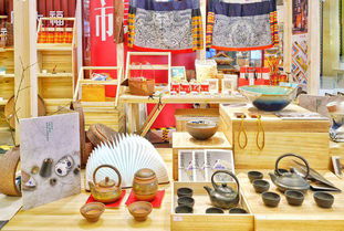 從書齋到田野，以創意點亮希望 湖大師生十年扶貧路結出文藝碩果